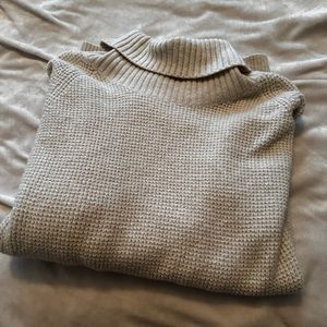 Old Navy XL Beige Knit Sweater